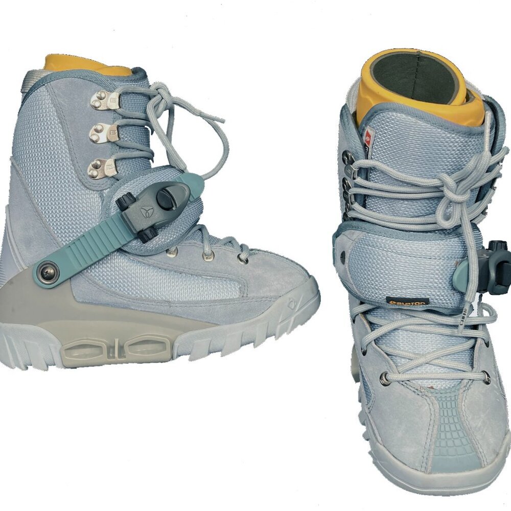 NEW BURTON MOTO SI STEP IN SNOWBOARD BOOTS!  SIZE 4   LIGHT BLUE